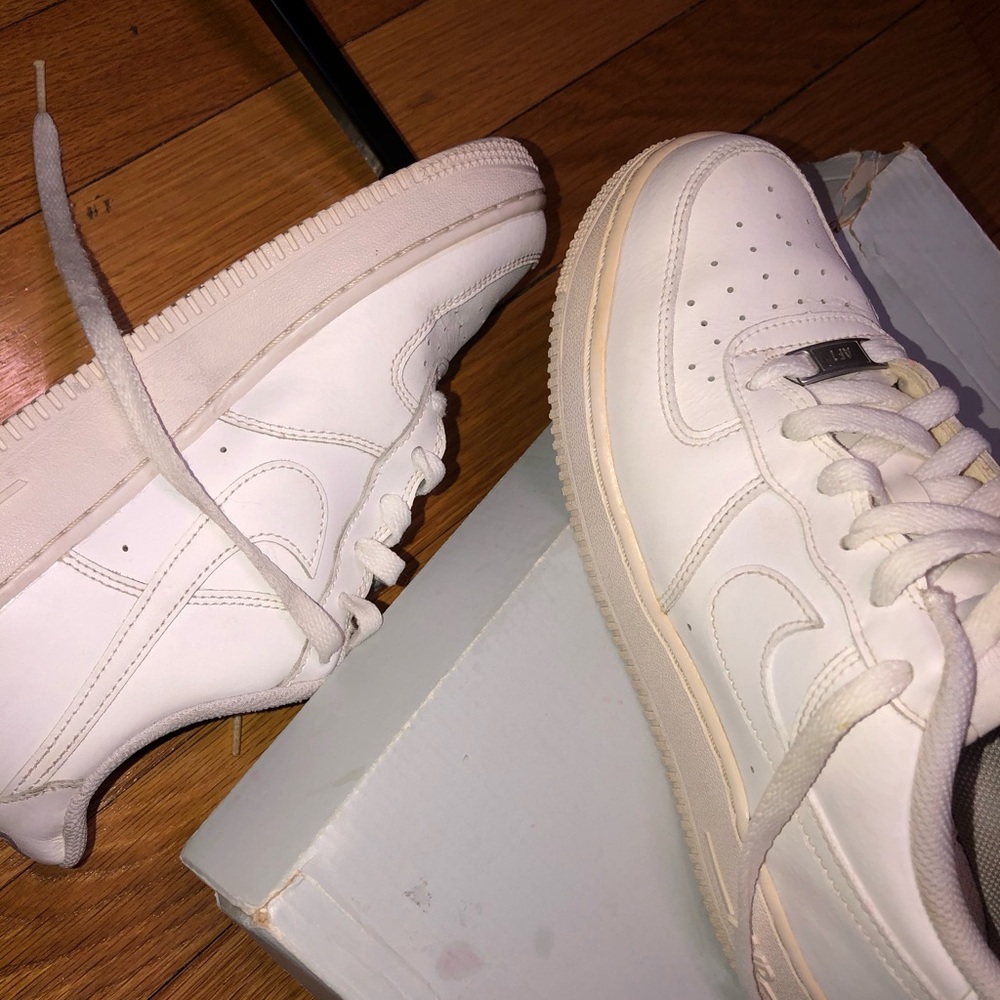 NIKE AIR FORCE 1’s